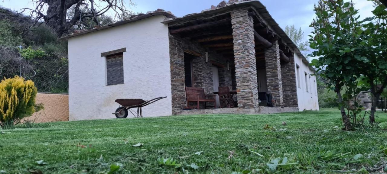 Cortijo Jimenez - Casa Rural Villa Pitres Buitenkant foto